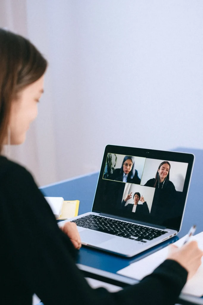 Online consultant