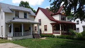 White and red house