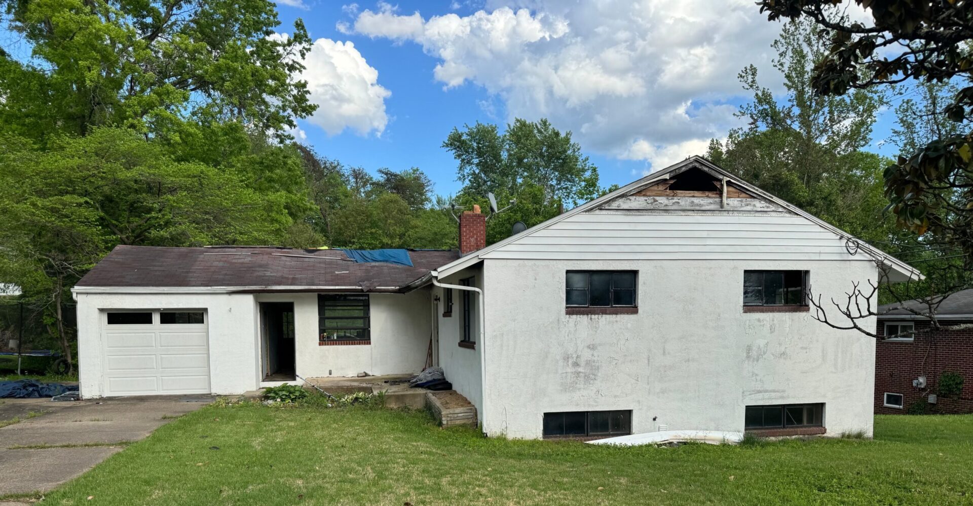 A condemned single-story home in Virginia